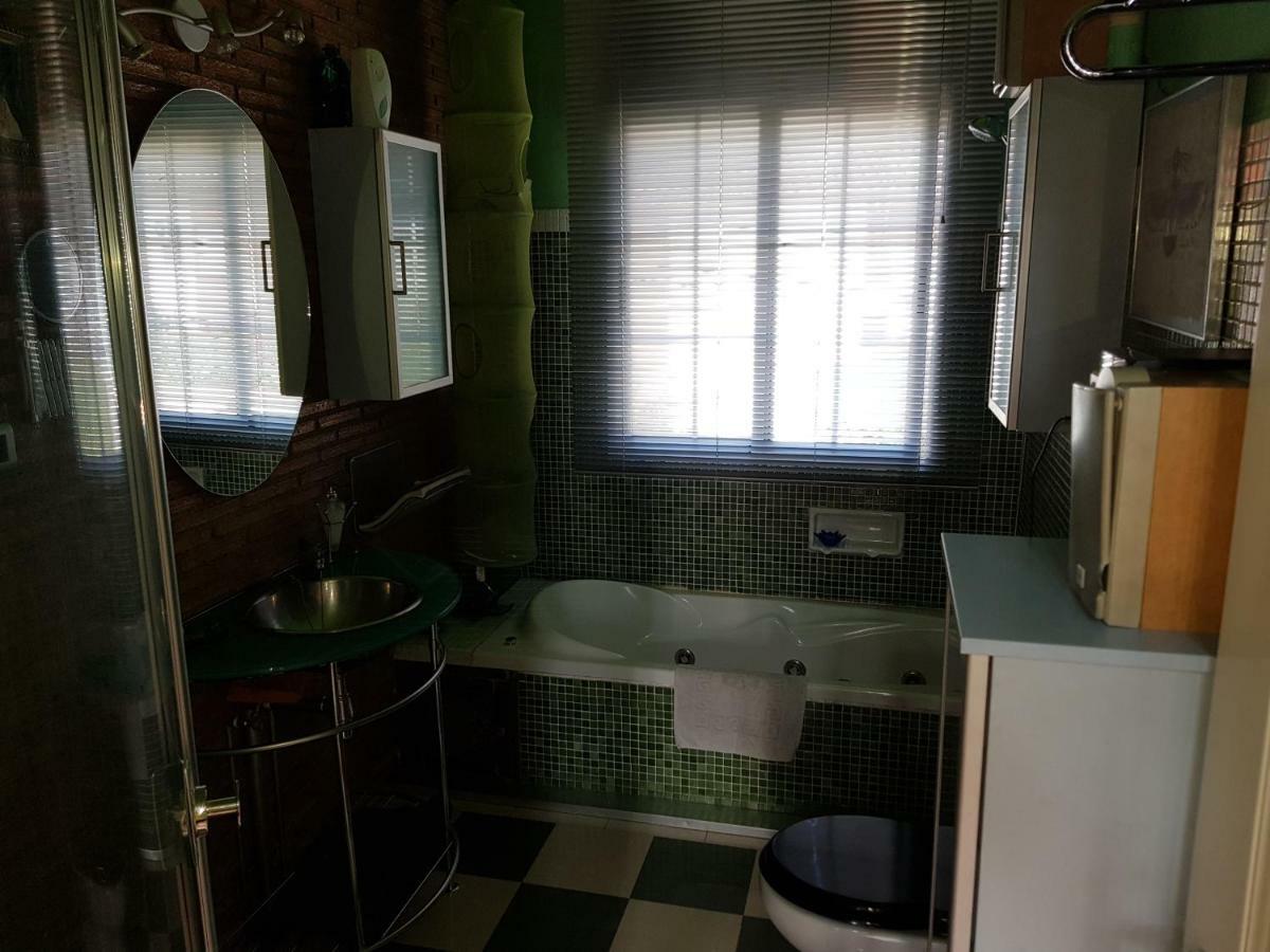 Casa En Peligros Cerca De Granada Villa Exteriör bild